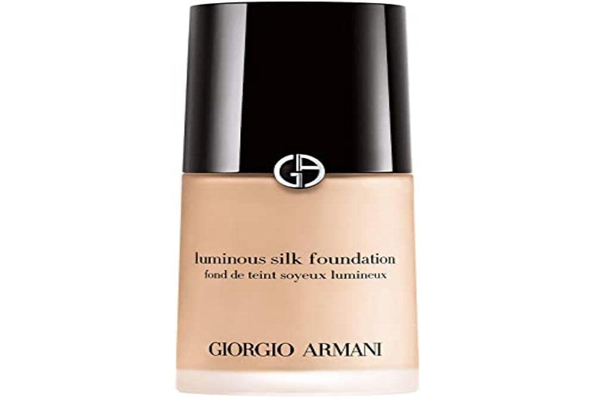GIORGIO ARMANI Luminous Silk Foundation, No. 5.5 Natural Beige, 1 Ounce